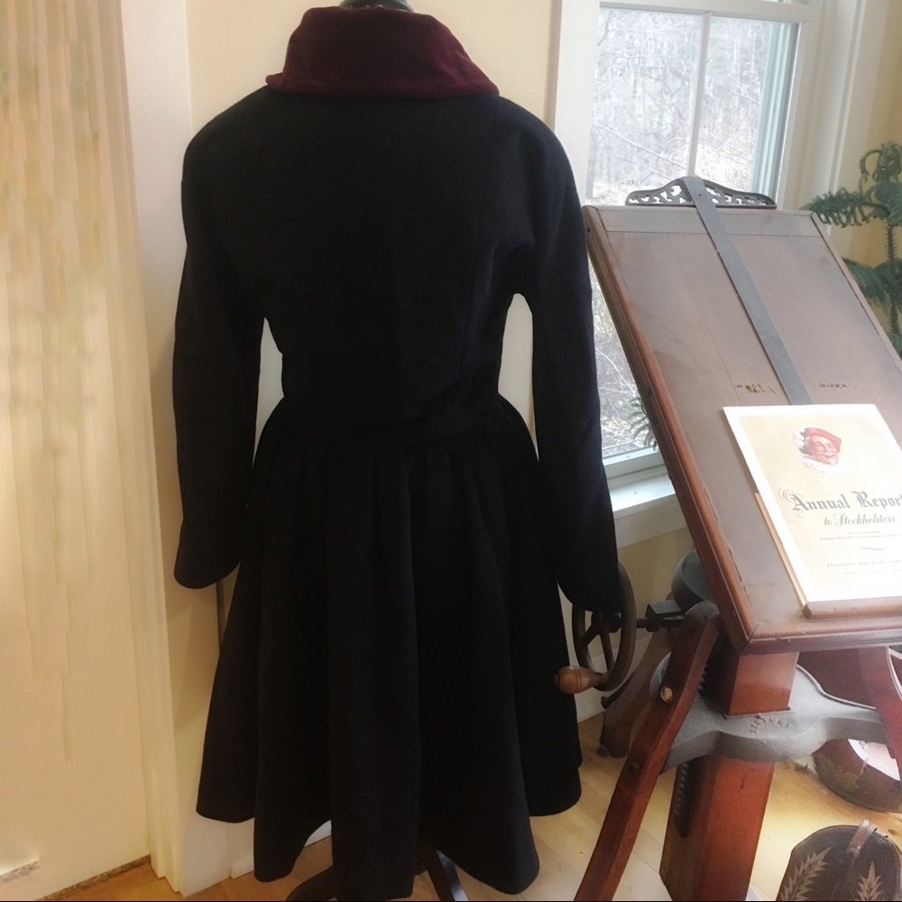 VINTAGE Carolyne Roehm for Sax 5th Avenue Navy Double Breasted Dress Coat - Picture 7 of 10